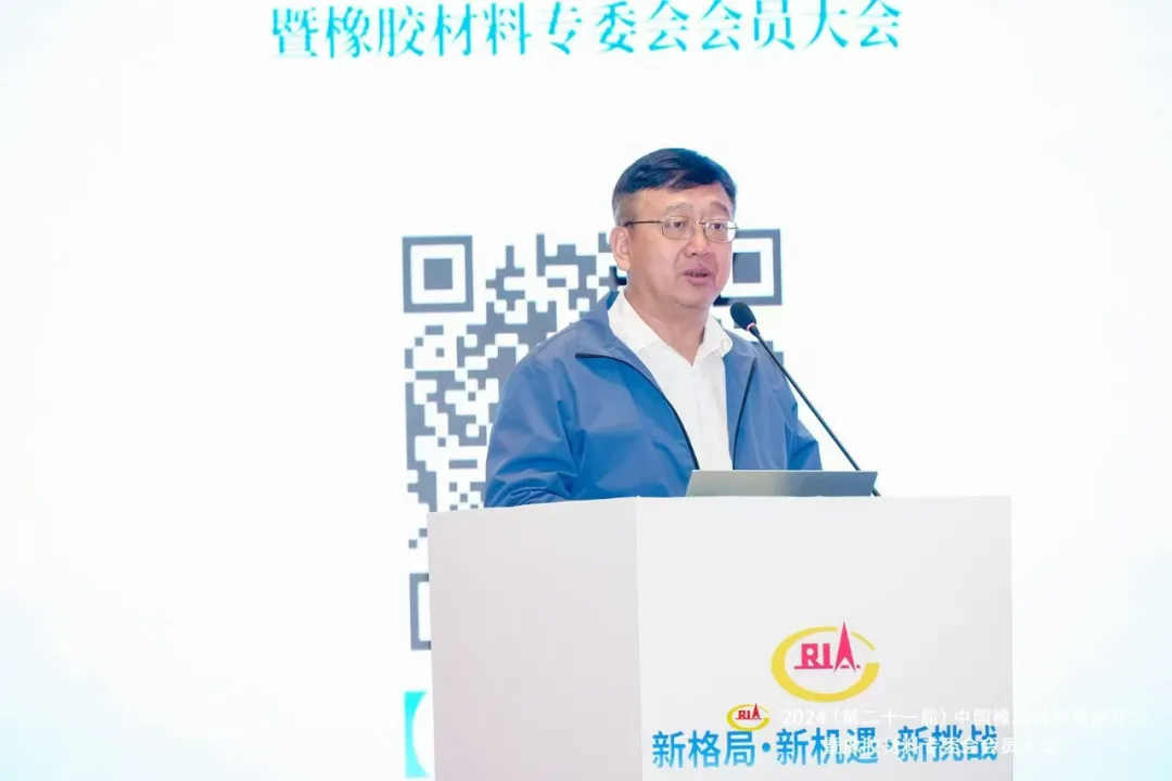 2acd7b7f06604d78abf2e3521ce2b28e